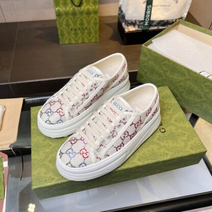 Gucci early spring casual sneakers - Image 5