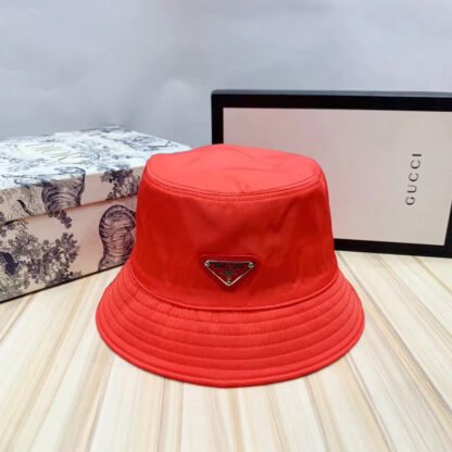 Prada unisex British style bucket hat - Image 4