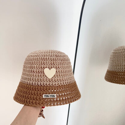 Miu Miu colour-block holiday bucket hat - Image 5