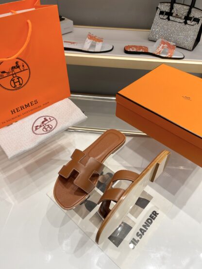 Hermès early spring new brown handmade slippers - Image 4