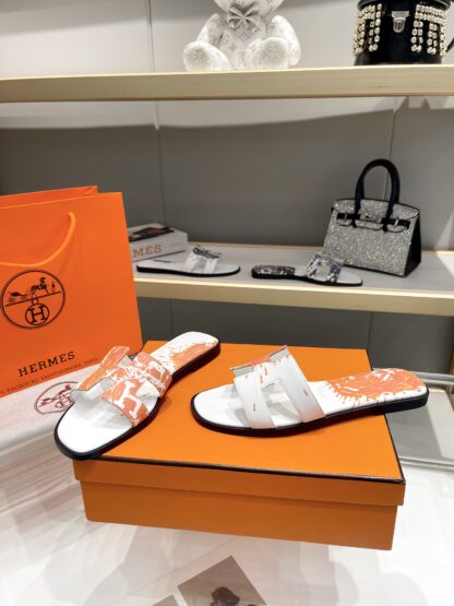 Hermès early spring new white and orange color matching pure handmade slippers - Image 4