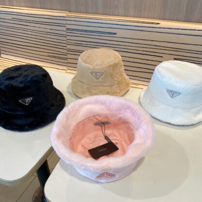 Prada velvet bucket hat - Image 4