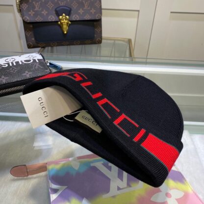 Gucci headband embellished knitted hat - Image 4