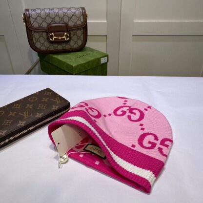 Gucci cashmere knitted hat - Image 4