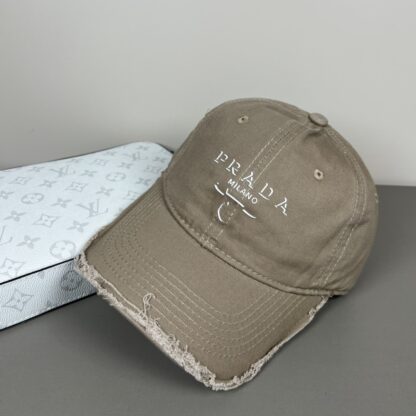 Prada fashion baseball cap - Image 4