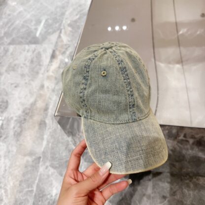 Saint Laurent simple casual baseball cap - Image 4