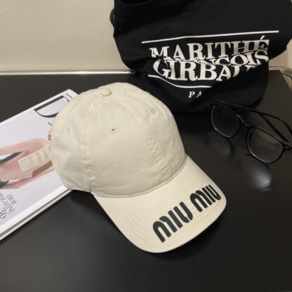 Miu Miu simple fashion baseball cap - Image 5
