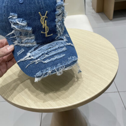 Saint Laurent simple casual baseball cap - Image 4