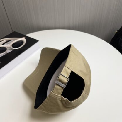 Saint Laurent simple casual baseball cap - Image 4