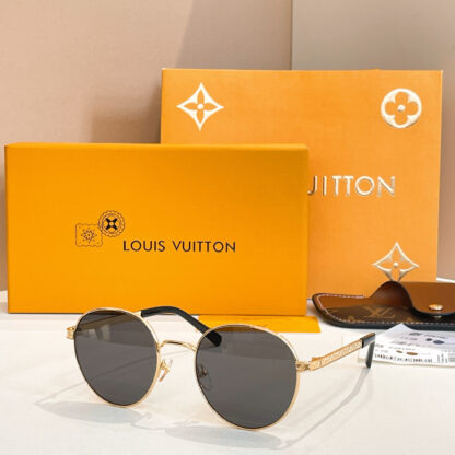 LOUIS VUITTON Fashion Sunglasses - Image 5