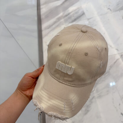 Miu Miu classic trendy baseball cap - Image 5