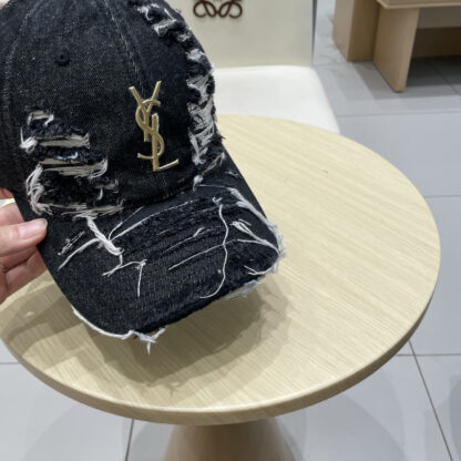 Saint Laurent simple casual baseball cap - Image 4
