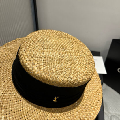 Yves Saint Laurent straw hat - Image 4