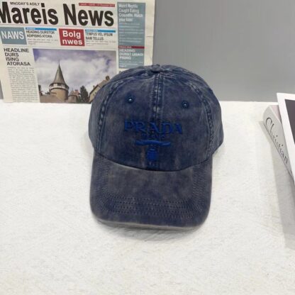 Prada fashion baseball cap - Image 4