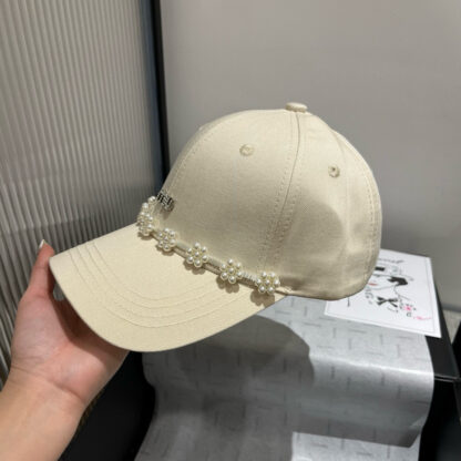 Miu Miu Exquisite Casual All-match Baseball Cap - Image 4