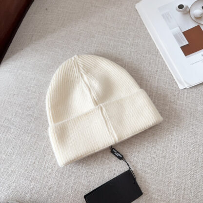 Yves Saint Laurent knitted hats for men and women - Image 4