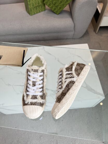 Gucci low-top casual sneakers - Image 5