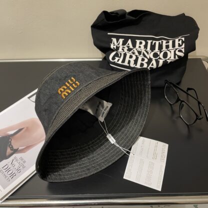 Miu Miu 3D embroidered bucket hat - Image 5