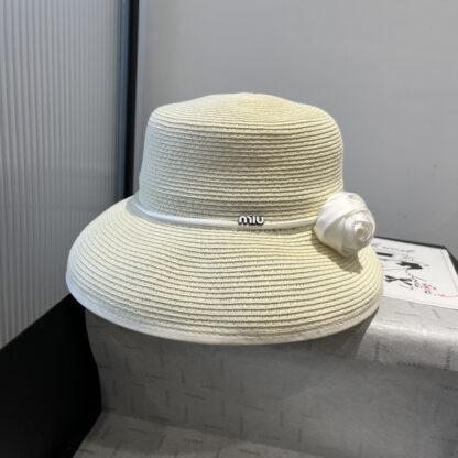 Miu Miu elegant raffia hat - Image 5