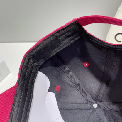 Prada fashion baseball cap - Image 4