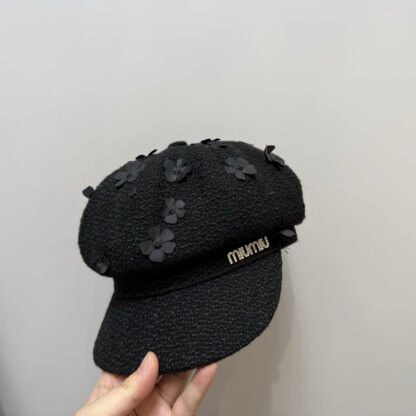 Miu Miu stylish versatile beret - Image 5