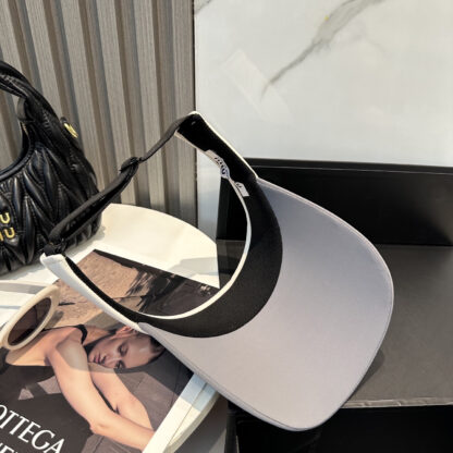 Miu Miu new ice silk hollow hat - Image 5