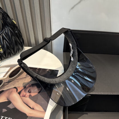 Miu Miu new lens hat - Image 5