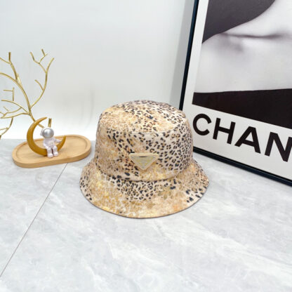 Prada niche sexy leopard fashion bucket hat - Image 4