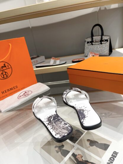 Hermès early spring new white printed pure handmade flat slippers - Image 4