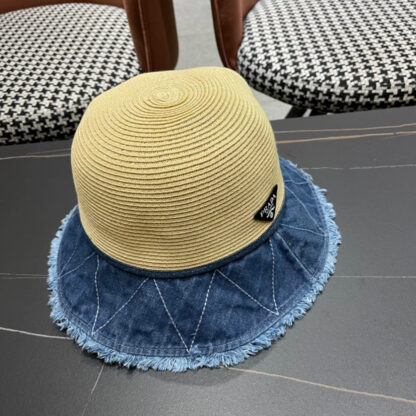 Prada colorblock summer casual bucket hat - Image 3