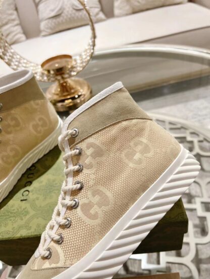 Gucci's latest hit dad shoes - Image 4