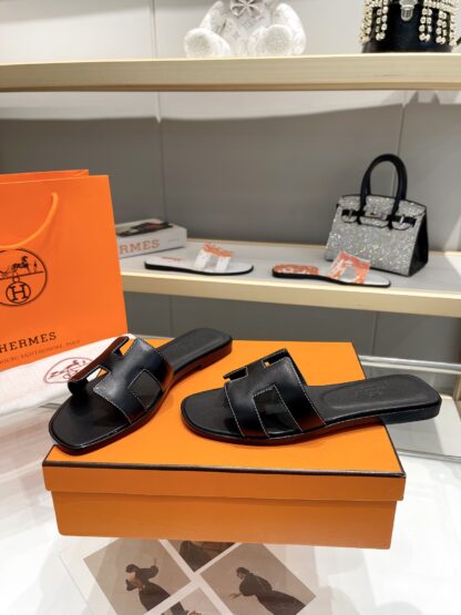Hermès early spring new pure handmade black flat slippers - Image 4
