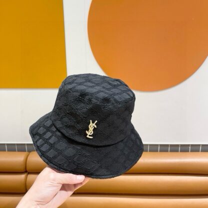 Saint Laurent's new simple bucket hat for early spring - Image 4