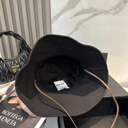 Miu Miu casual bucket hat - Image 5