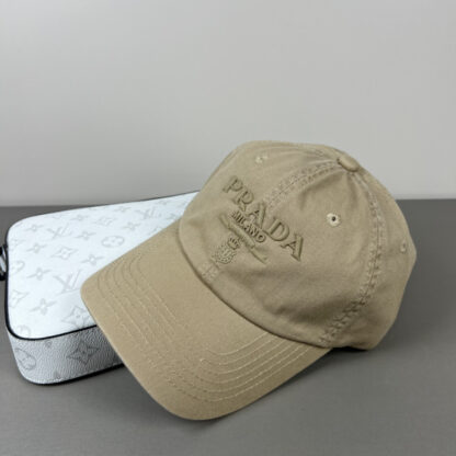 Prada recent triangle logo everyday baseball cap - Image 4