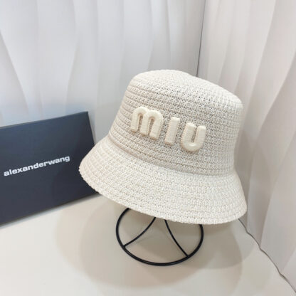 Miu Miu slouchy knitted bucket hat - Image 5