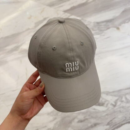 Miu Miu simple embroidered baseball cap - Image 5
