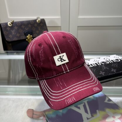Calvin Kleinf stylish all-match baseball cap - Image 4