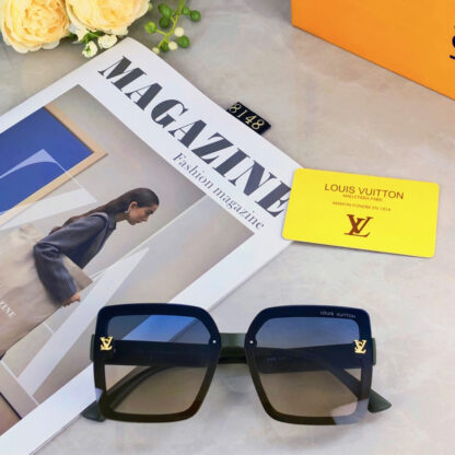 LOUIS VUITTON Fashion Sunglasses - Image 5