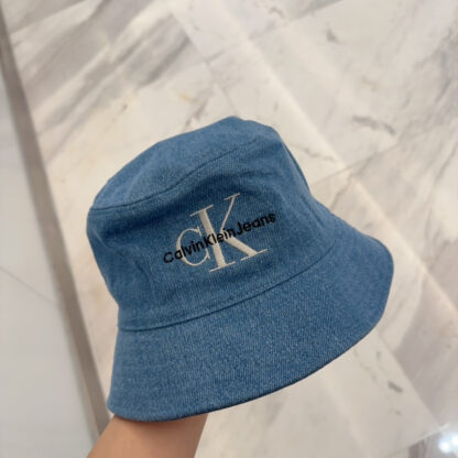 Calvin Kleinf casual all-match bucket hat - Image 4
