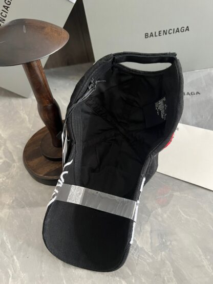 Balenciaga embroidered versatile baseball cap - Image 4