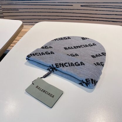 Balenciaga autumn and winter new letter warm knitted hat - Image 4