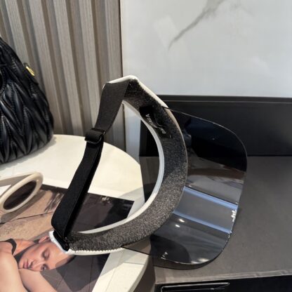 Balenciaga simple and stylish lens hat - Image 4