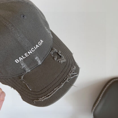 Balenciaga new irregular old style baseball cap - Image 4