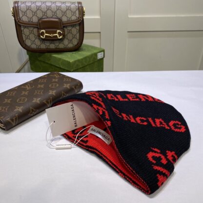 Balenciaga simple and elegant wool hat - Image 4