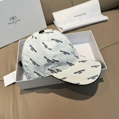 Balenciaga classic lightweight breathable baseball cap - Image 4