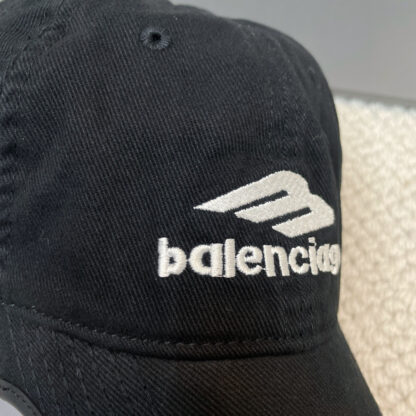 Balenciaga all-match logo embroidered baseball cap - Image 4