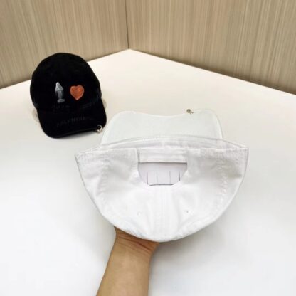 Balenciaga Unisex Korean British Casual Custom Baseball Cap - Image 4