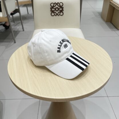 Balenciaga new embroidered logo baseball cap - Image 4