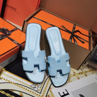 Hermès latest light blue handmade slippers - Image 4